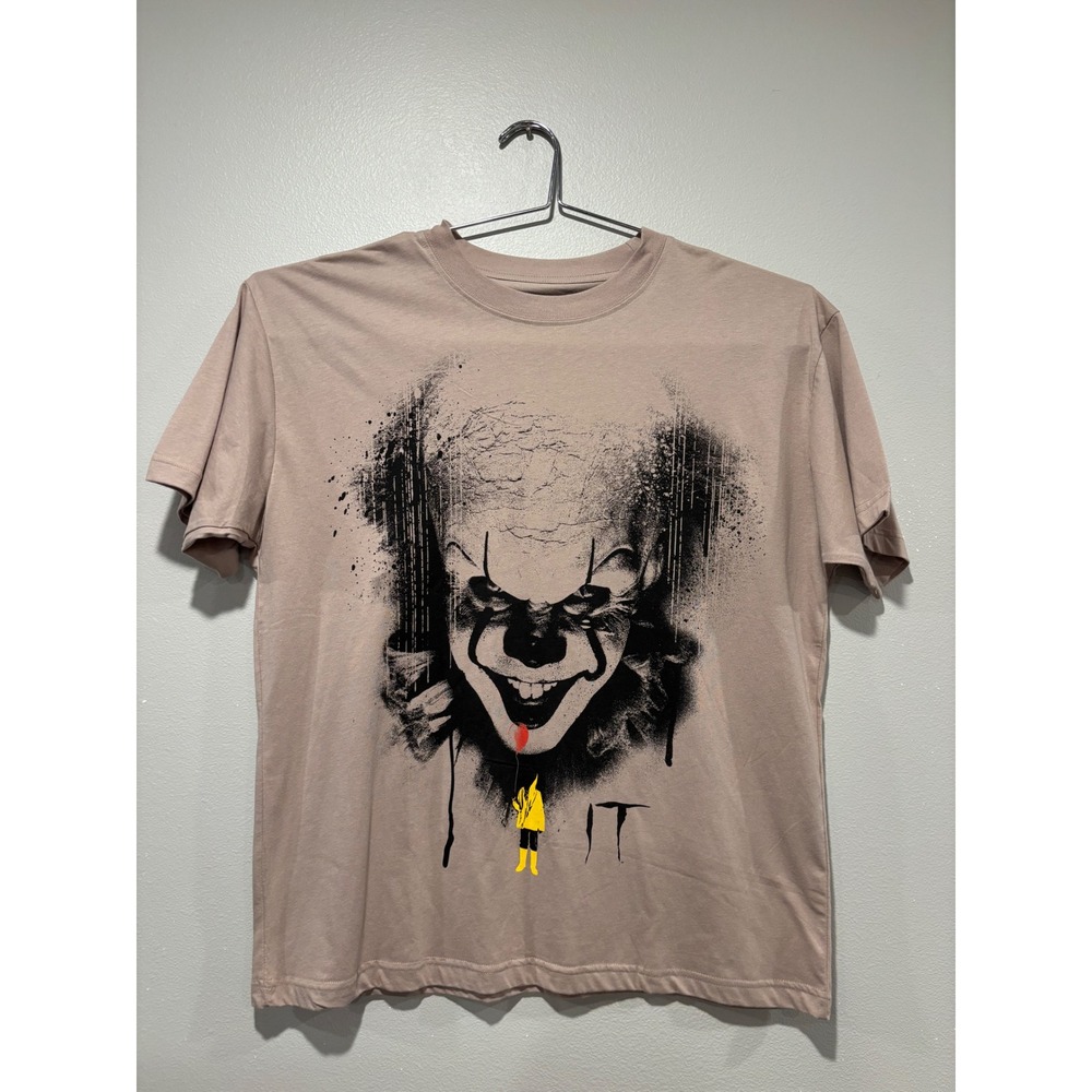 IT Chapter Two Pennywise Graphic T-Shirt Mens Large Tan Horror Movie Tee